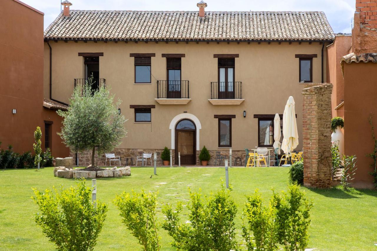 Sanmartina Hotel Becerril de Campos Exterior photo